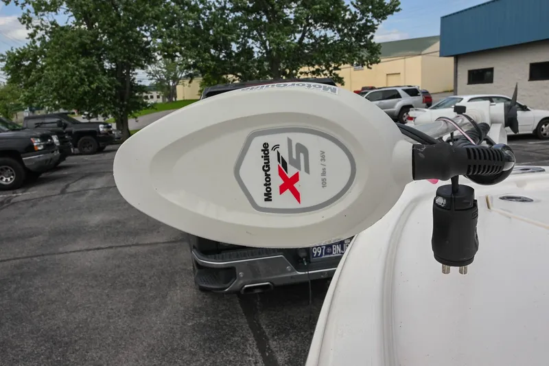 Slide: The Image of 2021 Pathfinder 2500 Hybrid boat on trailer, parked outside dealership. - 41