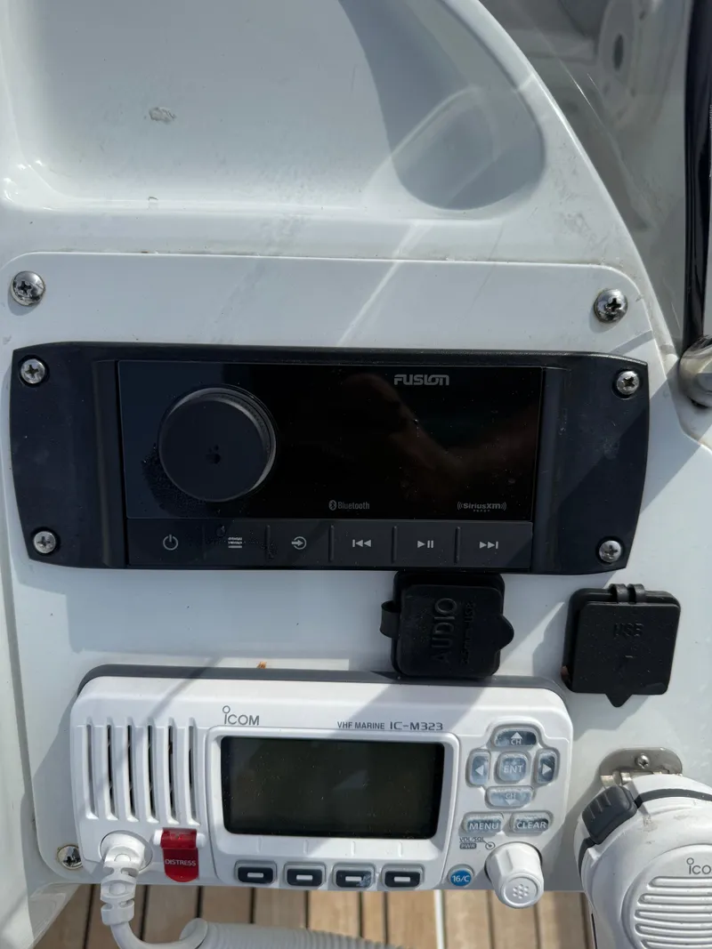 Slide: The Image of Control panel of a 2015 Castoldi 21 Diesel Jet Tender with radio and audio system. - 14