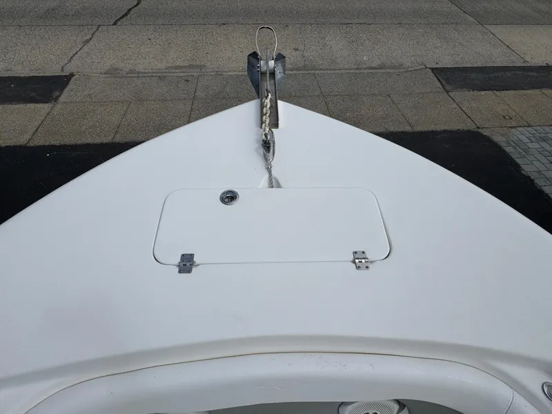 Slide: The Image of Bow view of 2016 Tidewater 230 LXF boat with anchor and hatch. - 20