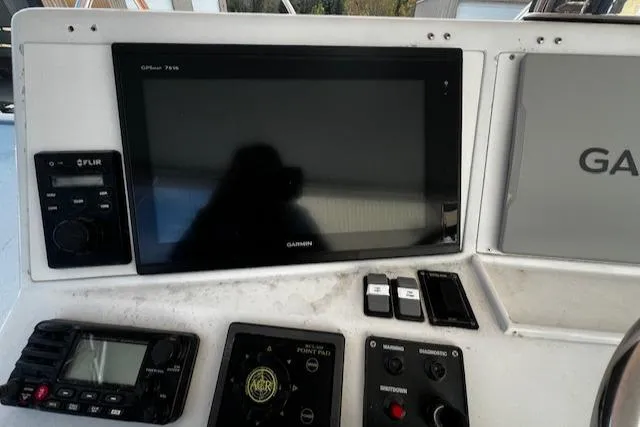 Slide: The Image of Lyman-Morse Wesmac Sportfish Cruiser 2003 - 57