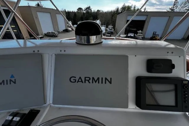 Slide: The Image of Lyman-Morse Wesmac Sportfish Cruiser 2003 - 59