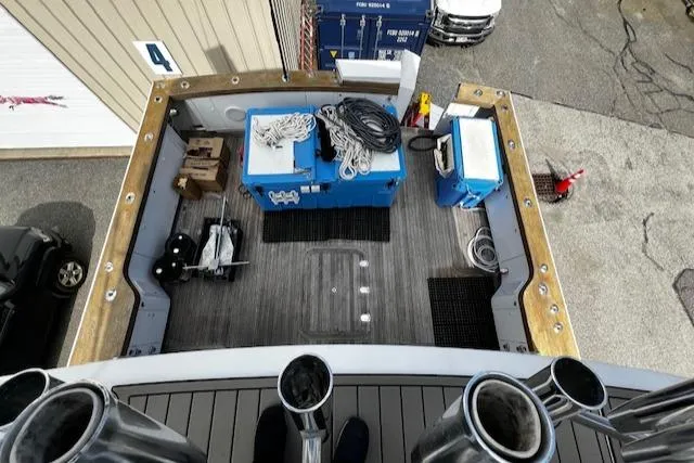 Slide: The Image of Lyman-Morse Wesmac Sportfish Cruiser 2003 - 60