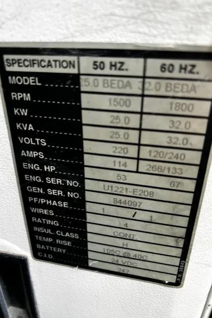 Slide: The Image of Lyman-Morse Wesmac Sportfish Cruiser 2003 - 61