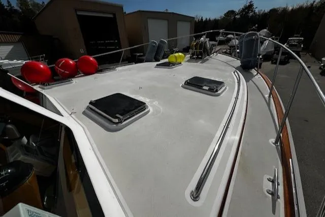 Slide: The Image of Lyman-Morse Wesmac Sportfish Cruiser 2003 - 70