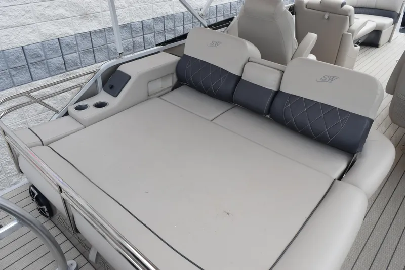 Slide: The Image of 2022 Silver Wave 2410 SW5 JS boat with spacious seating and modern design. - 8