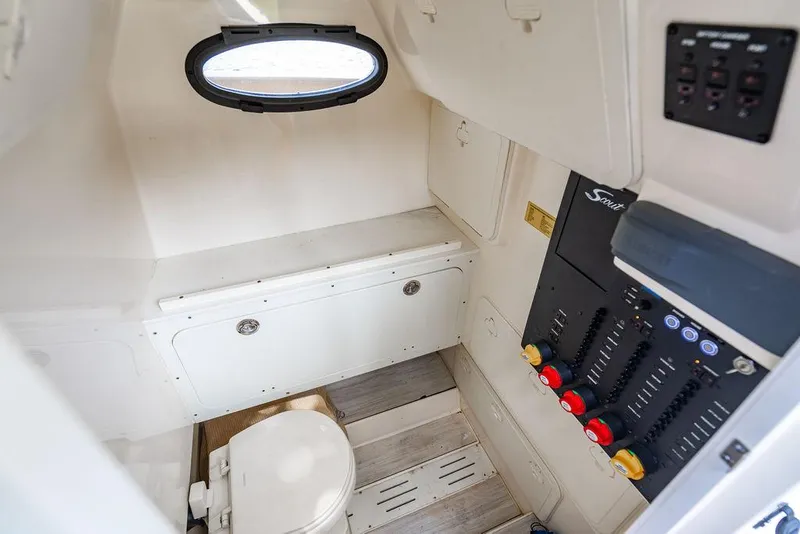 Slide: The Image of Scout 277 LXF 2020 - 32