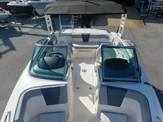 Slide: The Image of Chaparral 23 SSi OB 2021 - 13