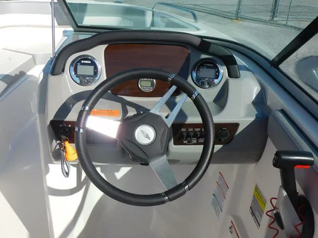 Slide: The Image of Chaparral 23 SSi OB 2021 - 8