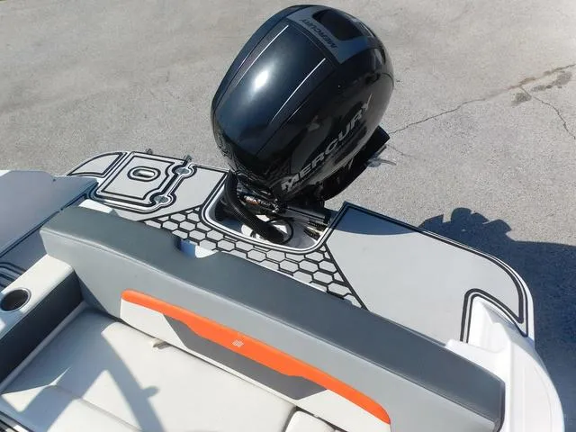 Slide: The Image of 2018 Four Winns HD 200 OB RS boat with Mercury outboard motor, rear seating view. - 14