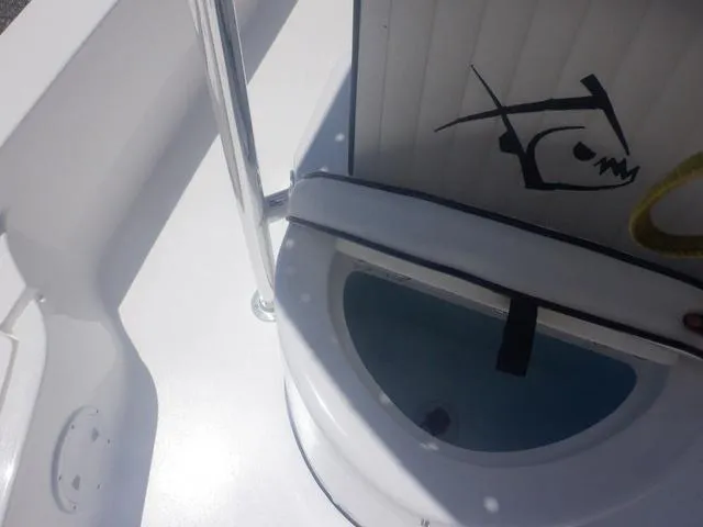 Slide: The Image of Piranha Casador B2200 2023 - 13