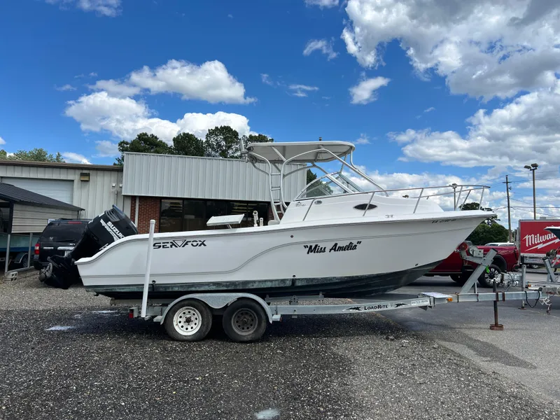 Slide: The Image of Sea Fox 236 Walk Around 2006 - 4