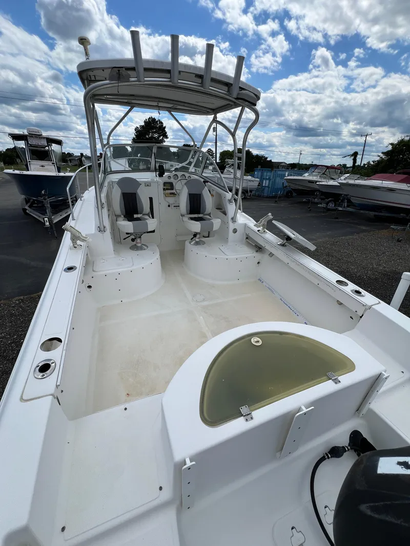 Slide: The Image of Sea Fox 236 Walk Around 2006 - 7