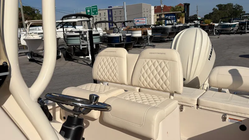 Slide: The Image of Grady-White 251 Coastal Explorer 2026 - 11