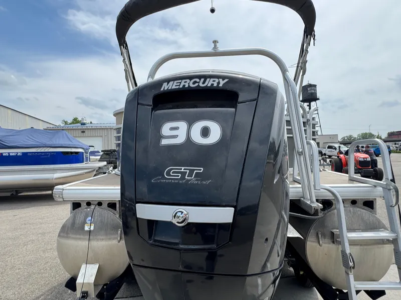 Slide: The Image of 2021 Sun Tracker Party Barge 20 DLX with Mercury 90 CT outboard motor. - 3