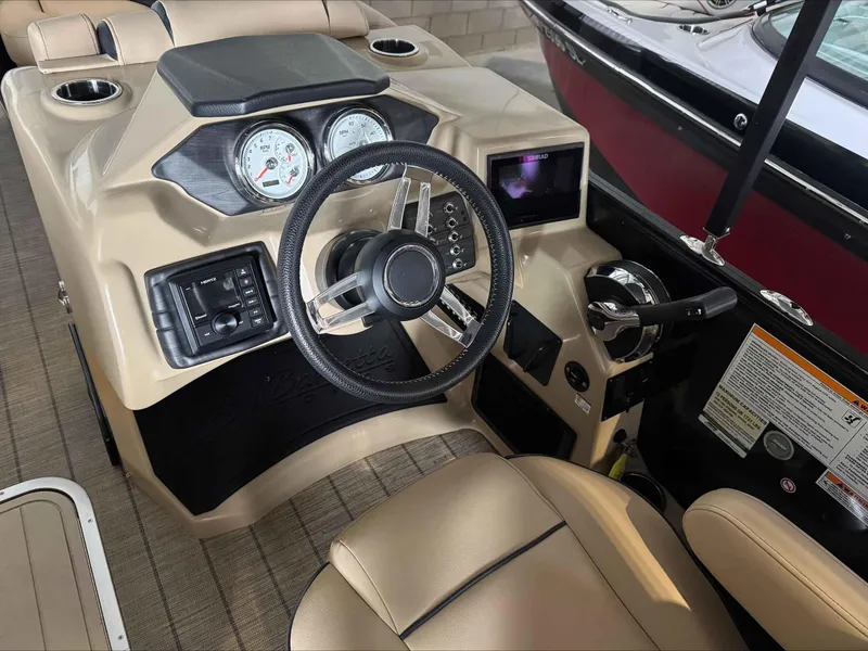 Slide: The Image of Barletta E22QC 2020 - 12