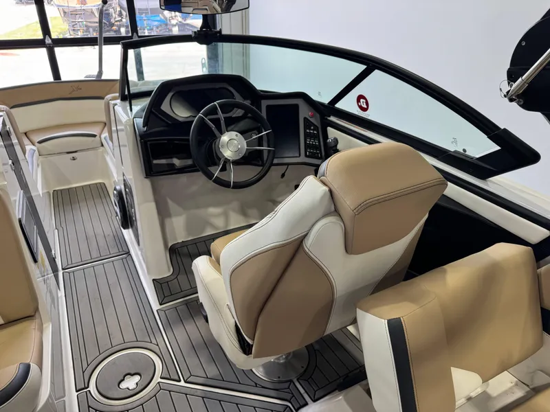 Slide: The Image of MasterCraft XStar S 2022 - 26