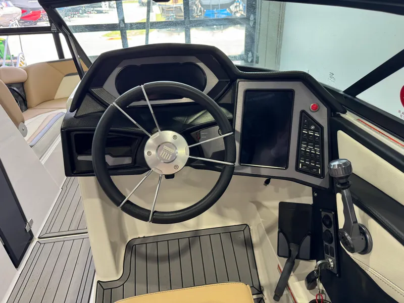 Slide: The Image of MasterCraft XStar S 2022 - 28