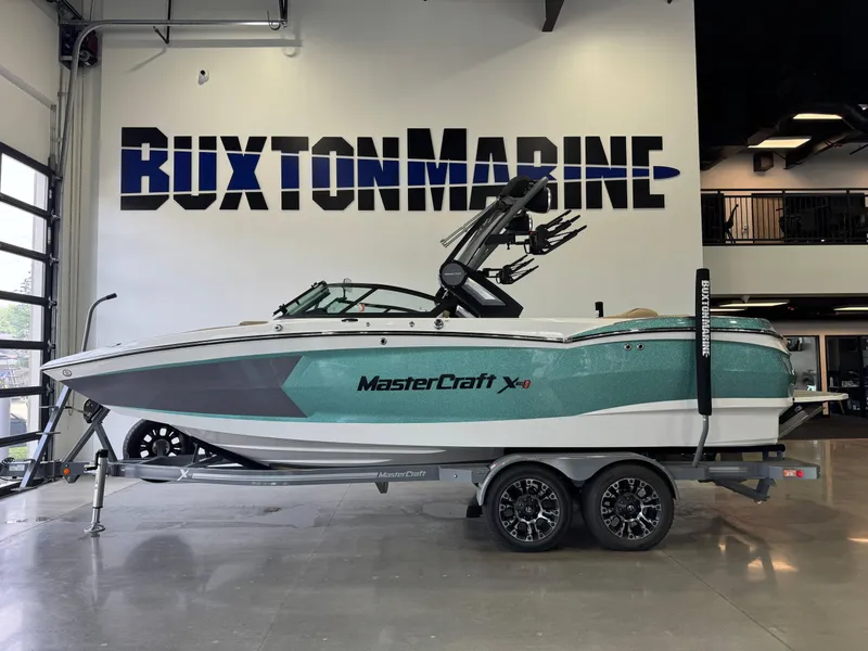 Slide: The Image of MasterCraft XStar S 2022 - 4