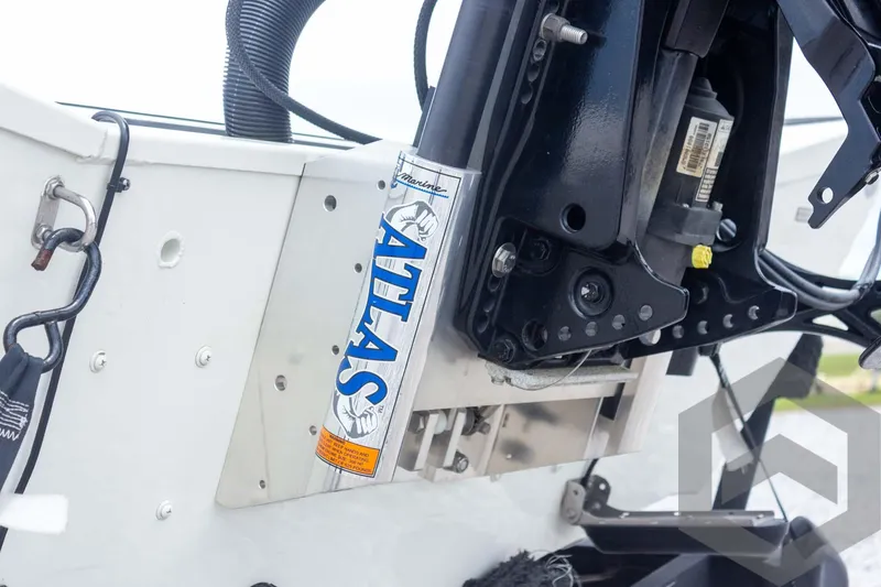 Slide: The Image of 2019 Ranger RT188 boat with Atlas hydraulic jack plate detail. - 10