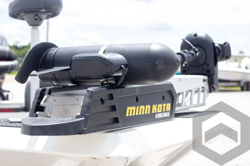 Slide: The Image of Minn Kota Fortrex trolling motor on 2019 Ranger RT188 boat. - 17