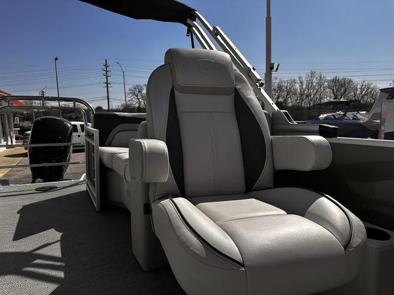 Slide: The Image of Luxurious seating on 2025 Godfrey SWEETWATER 2286 SB iMPACT pontoon boat. - 13