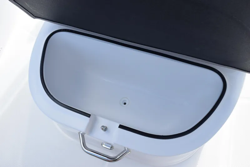 Slide: The Image of Livewell compartment on 2025 Hurricane Center Console 24 OB boat. - 19