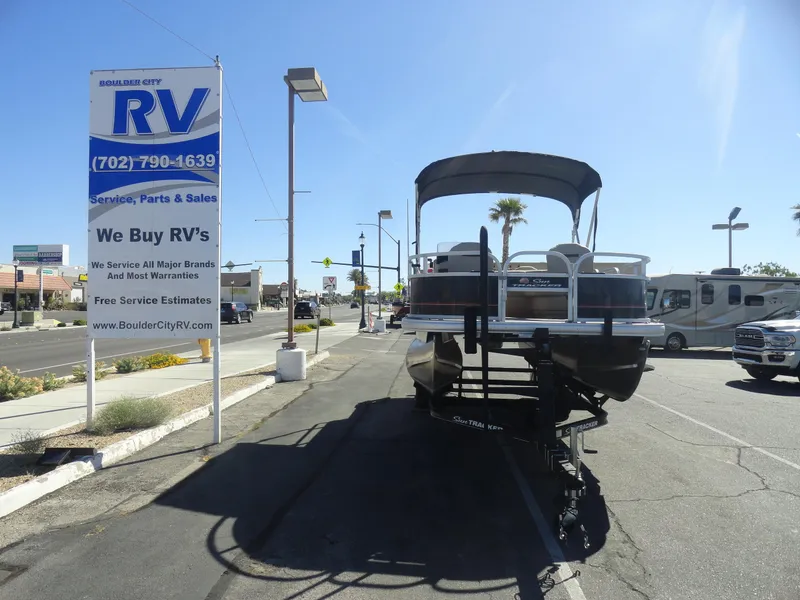 Slide: The Image of 2019 Sun Tracker Bass Buggy 18 DLX pontoon boat at Boulder City RV dealership. - 3