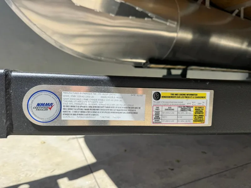 Slide: The Image of Label on 2025 South Bay 18CR SE S Cruise boat trailer, showing specifications and certifications. - 28