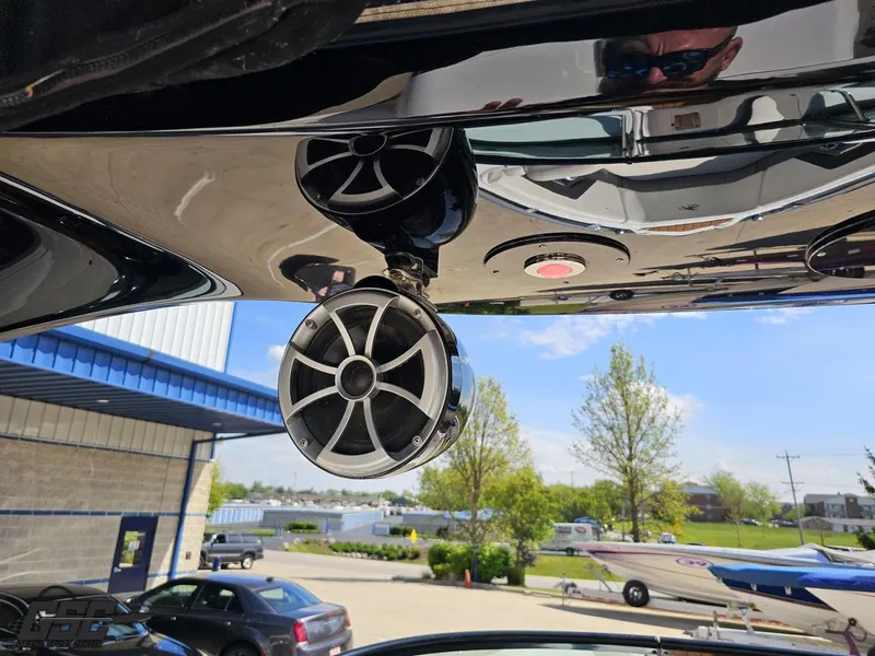 Slide: The Image of Monterey 258 Super Sport 2018 - 51