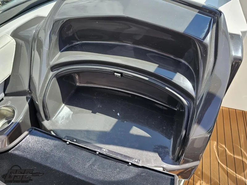 Slide: The Image of Monterey 258 Super Sport 2018 - 55