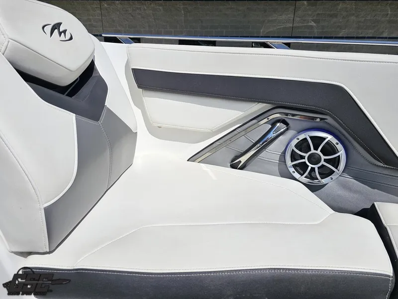 Slide: The Image of Monterey 258 Super Sport 2018 - 77