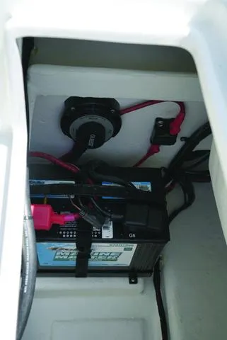 Slide: The Image of Parker Marine 21SE Center Console 2025 - 13