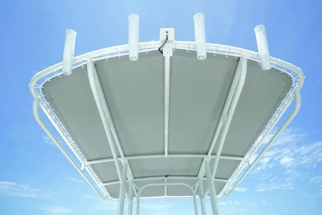 Slide: The Image of Parker Marine 21SE Center Console 2025 - 31