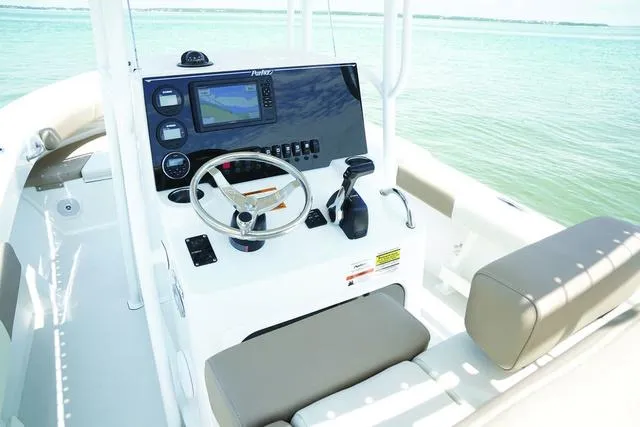 Slide: The Image of Parker Marine 21SE Center Console 2025 - 39