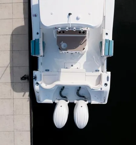 Slide: The Image of Sea Hunt Ultra 275 SE 2025 - 16