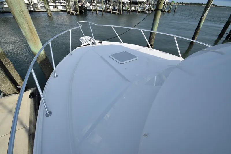 Slide: The Image of Jupiter 35 Convertible 2002 - 17