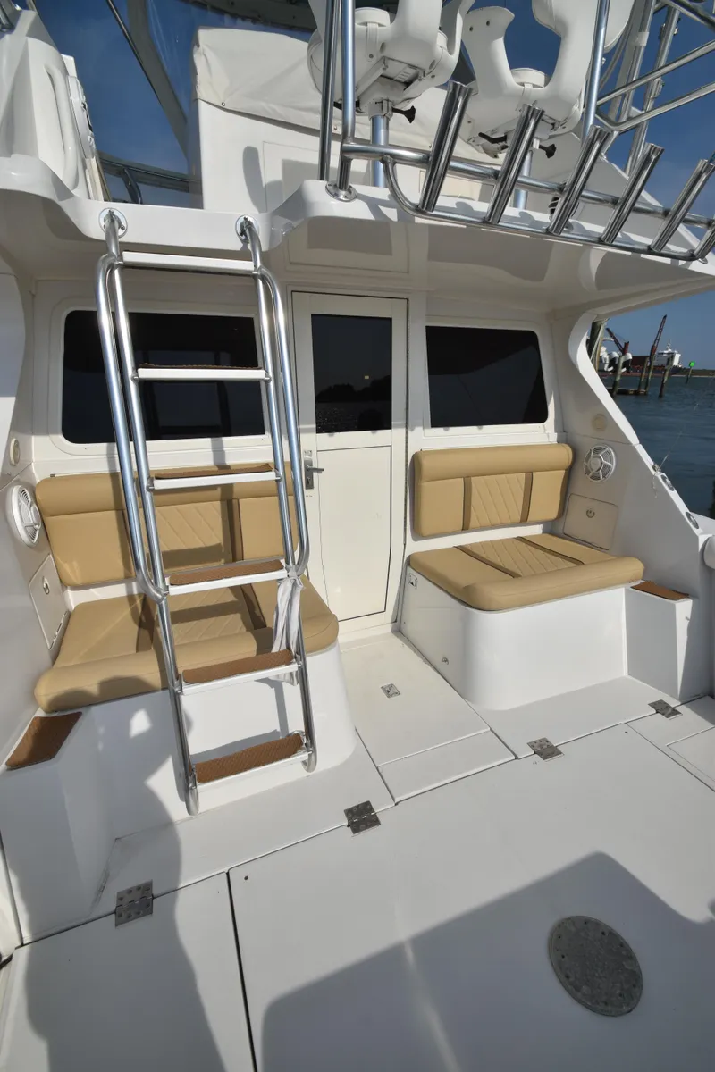 Slide: The Image of Jupiter 35 Convertible 2002 - 4