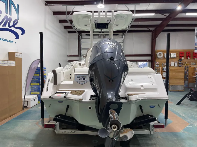 Slide: The Image of Tidewater 232LXF 2025 - 8