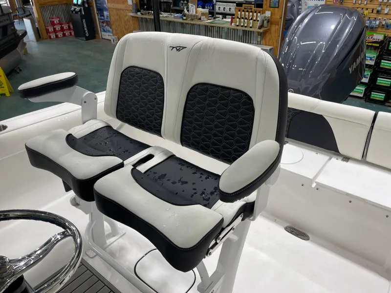 Slide: The Image of Tidewater 232 LXF 2025 - 23