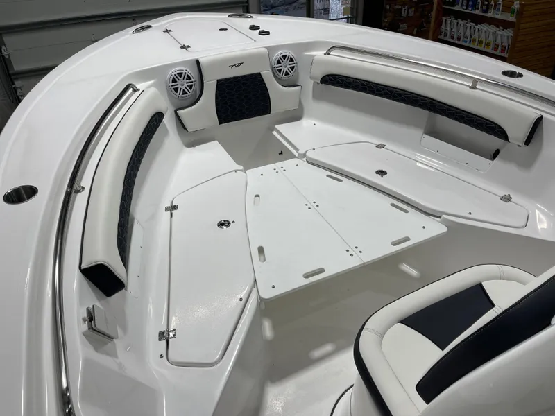 Slide: The Image of Tidewater 232 LXF 2025 - 26