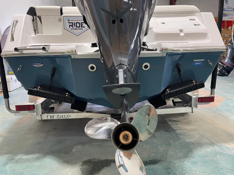 Slide: The Image of Tidewater 232 LXF 2025 - 8