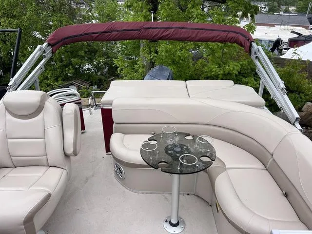 Slide: The Image of Tahoe LTZ Cruise 2015 - 3