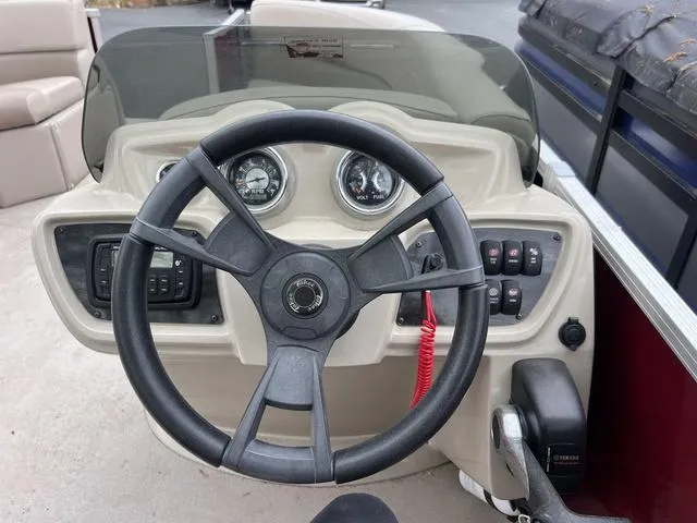 Slide: The Image of Tahoe LTZ Cruise 2015 - 6