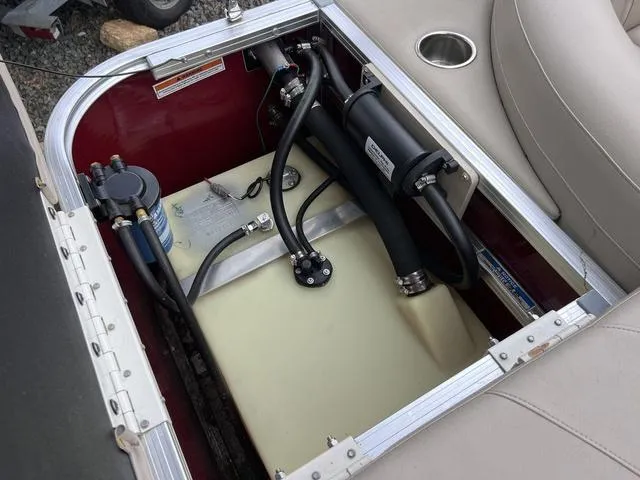 Slide: The Image of Tahoe LTZ Cruise 2015 - 8