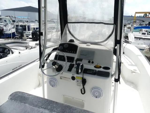 Slide: The Image of Boston Whaler 210 Montauk 2016 - 11