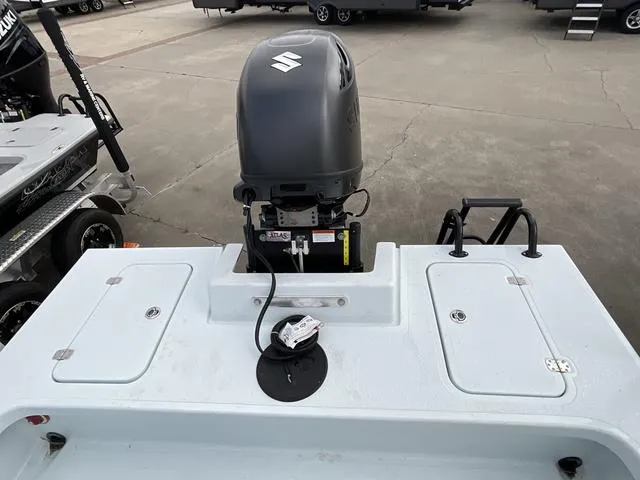 Slide: The Image of Majek 18 M2 2025 - 16