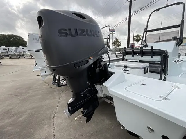 Slide: The Image of Majek 18 M2 2025 - 6