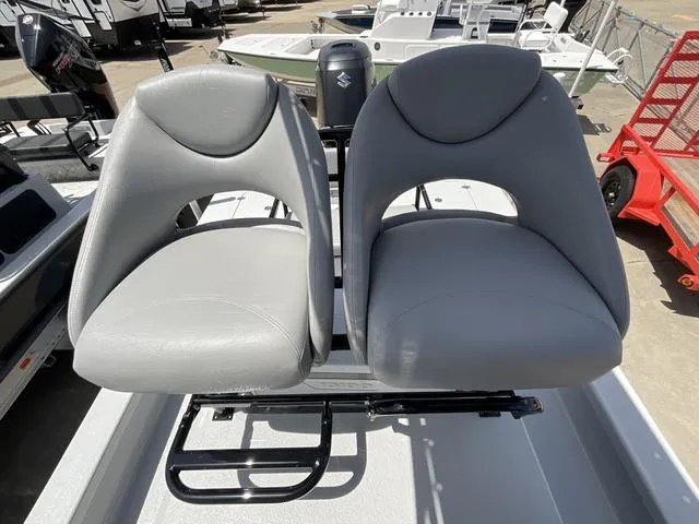 Slide: The Image of Majek M2 ILLUSION 2025 - 14