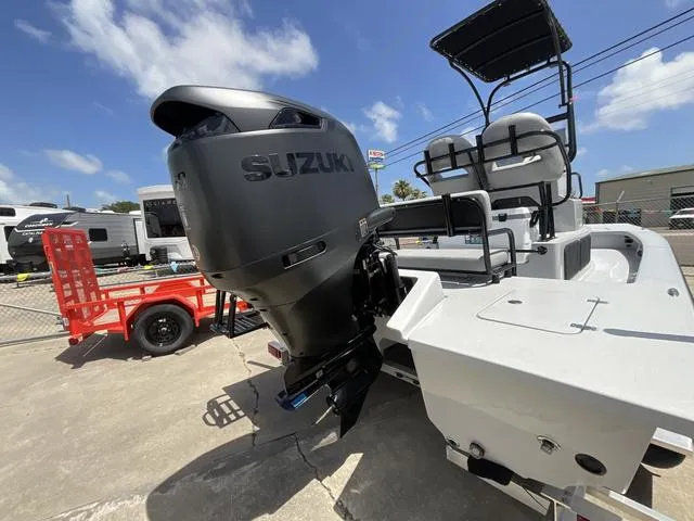 Slide: The Image of Majek M2 ILLUSION 2025 - 6