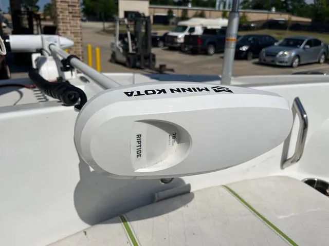 Slide: The Image of Tracker 2150 2021 - 20